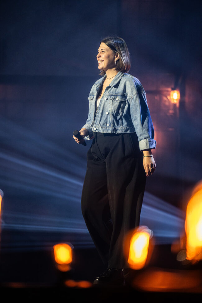 Retrouvez Stéphanie Machart dans son spectacle Entre-deux à la Comédie des Volcans à Clermont-Ferrand